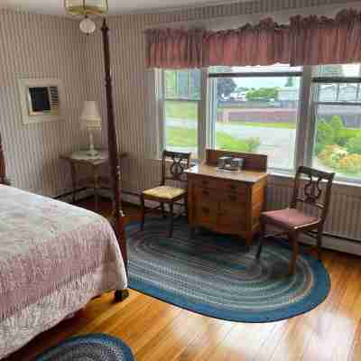 Large Victorian Home Overlooking the Atlantic Ocean and York Harbor Beach Rooms