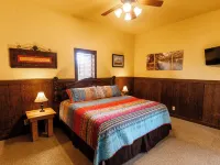 Casa Bella @ Buchanan Vacation Homes - Pool & Free Frio River Access Hotels in Concan