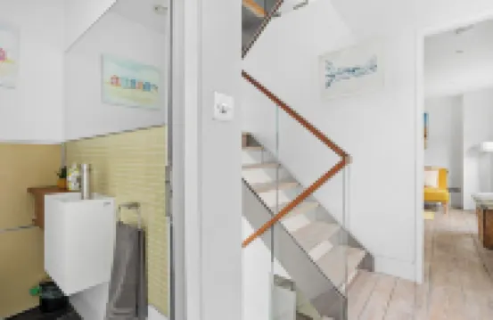 The Glass House, Fowey Luxury, parking & mooring