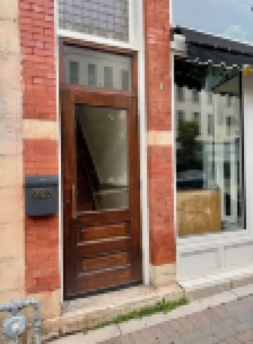 NEW Beautiful Downtown Historic 3 bedroom apartment on iconic Pearl Street