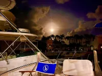 20 MINUTES TO KEY WEST , BOATERS PARADISE
