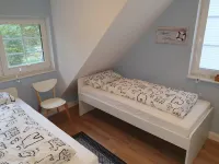 ~ Color magic red in Conneforde ~ with large terrace, garden, sauna,