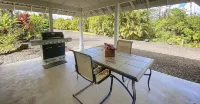 HOUSE OF PALMS - Hawaiian Paradise Park, Puna Coast, Big Island, HI