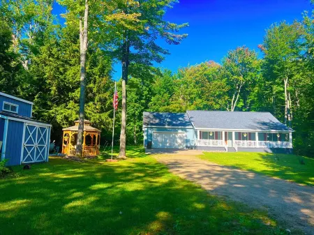 Trails end base camp - direct trail access!