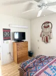Cozy, Comfortable, Quiet, Private Apartment
