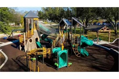 Cozy Cottage Downtown Cleveland Các khách sạn gần Cleveland Bradley County Public Library