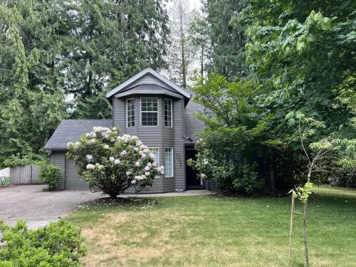 Relaxing Mt. Chalet Awaits Your Adventures W/4 Bdrms, BBQ, Deck, Views & More! Hotels in Welches