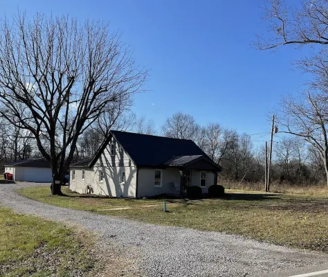 Bourbon and Horse Racing