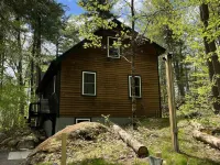 High Peaks Hideaway - minutes from Whiteface Mt! Hotels in Jay