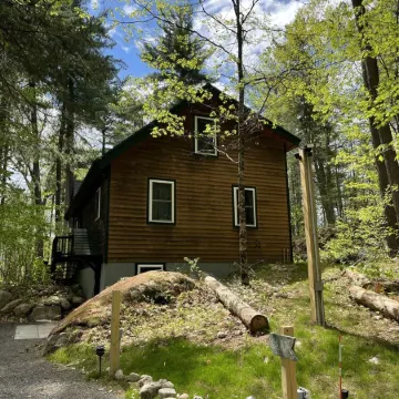 High Peaks Hideaway - minutes from Whiteface Mt!