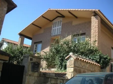 House El Palomar 12 people