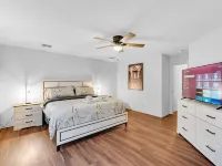 Large Groups Stay  2King• 8 Beds • Sleeps 16 Ppl アンナのホテル