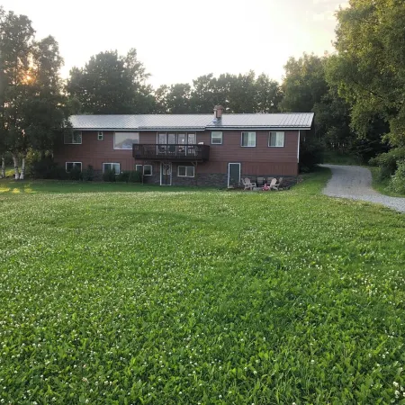 Large Home with Outstanding Views & Location