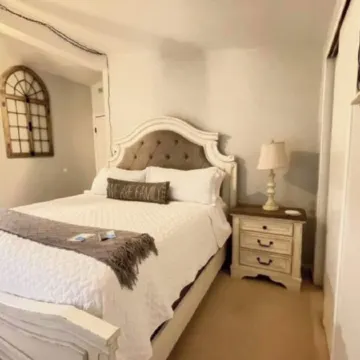 The Gooseloop Getaway 3 Bedroom house Отели в г. Модок