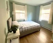 Peaceful Family-Friendly Sunapee Lake/Ski Retreat فنادق في Sutton