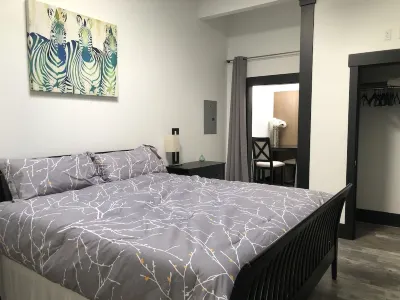 Chic Modern Luxury -  1 bdrm apartment downtown Hotel in zona WET Science Center