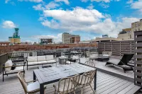 New Downtown Luxury Condo, by UNL, stadium & arena, above luxury retail #204