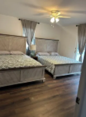 Fully renovated modern beach home in Orltey Beach