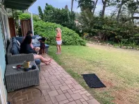 Huge 6 Br/6 ba Beachfront, for Big Groups,A.C. Accessible, in Relaxed Old Hawaii - 民宿