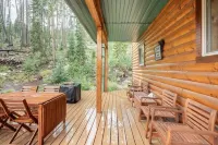 Cozy Woodland Retreat, 4 Beds, Family Friendly