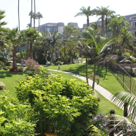 Exquisitely Remodeled Beachside Condo W/ Whitewater Views