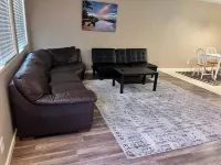 Quiet 1bed/1bath condo with free parking