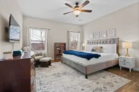 Hickory Hill Haven: Waterfront - Hot Tub - Fire Pit - Relax