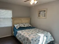 Unique 2 Suites, 3 Min Walk Beach, 5 Min to Downtown