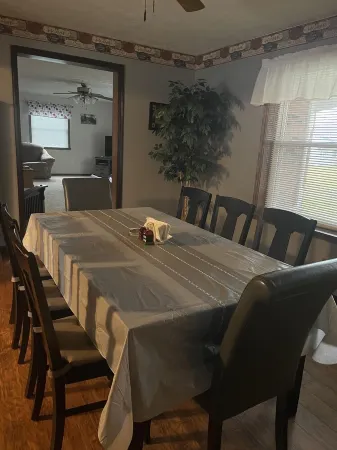 Large Home in Southeast, Ohio