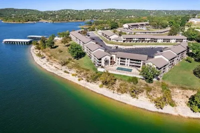 Perfect location for a cozy family get-away to Table Rock Lake!