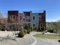 Gem on the North Hill with Breathtaking rooftop views & Jacuzzi Hotels in der Nähe von Salvation Army Federal Way