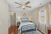 Sunshine Manor