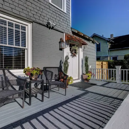 Great High Point Location adj to JH Adams Inn- Newly Renovated