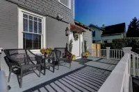 Great High Point Location adj to JH Adams Inn- Newly Renovated Hotel dekat High Point University