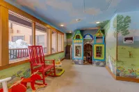 4-Bedroom Condo at River Run - Rates Reduced for Fall Festival Season!