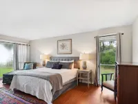Waterfront “State of Mind” vintage home. Hotels in Bluffton