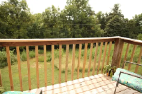 Ezekiel's Getaway side 2 near Ark Encounter with Game room