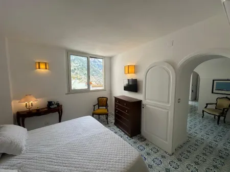 Villa Positano with sea view Отели в г. Позитано