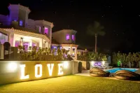 Fully Serviced Luxury Boutique Villa sleeps up to 14 or 16 people All Inclusive