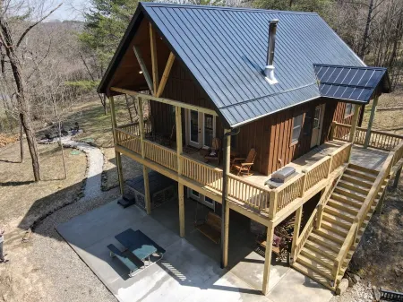 The Cabin at Lapp's Lodging