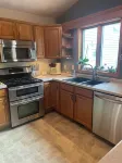 Fox Valley Home - 30 Min Drive to Lambeau Field