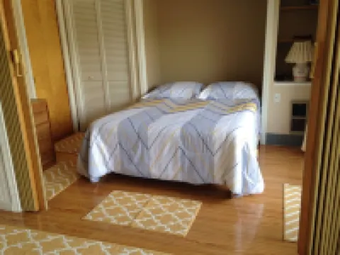 Misty Harbor Resort, Walk to Concerts at NH Bank Pavilion Beach on Lake Winni Hotels in Gilford