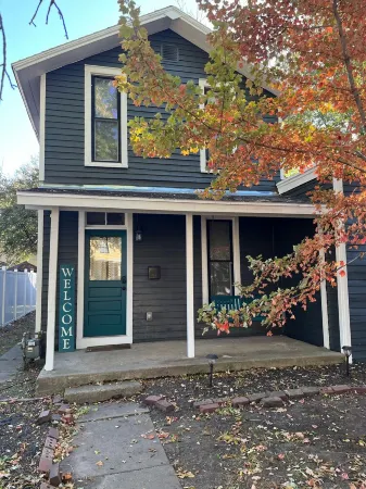 Great location right off Mass