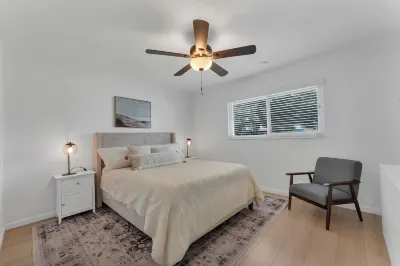 Coastal Escape - Modern St. Pete Beach House- 8mi to Beach Hotels near Macy's  (Tyrone Square)