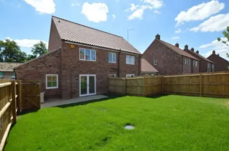 Flint Cottage - a charming home and dog friendly!