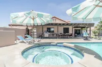 Indio Paradise: 4 Bedrooms w/Resort-Like Pool