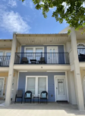 Beautiful beach/sunset view 2BR/2.5 bath Condo off the Mississippi Gulf Coast!