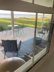 Come visit this Amazing Cottage on Beautiful Lake Reedy!