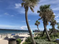 Mango Beach House - parking
