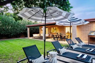 *NEW* The Bungalow: Scottsdale's Desert Retreat! Central Location Отели в г. 